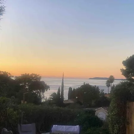 Le Mazet Des Amours בית נופש Le Rayol-Canadel-sur-Mer