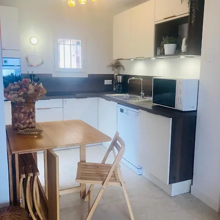 בית נופש Le Mazet Des Amours Le Rayol-Canadel-sur-Mer